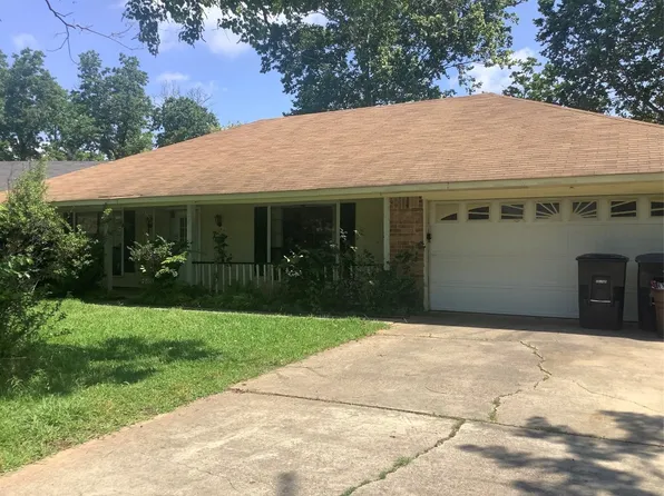 440 Westwood Dr, Bossier City, LA 71111