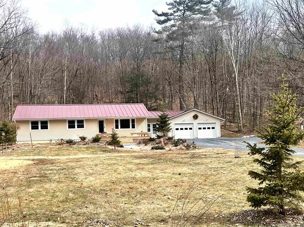 1537 Lake Dunmore Road, Leicester, VT 05733