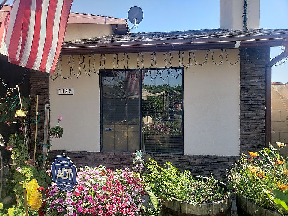 2nd image of 1122 Lewis Ave