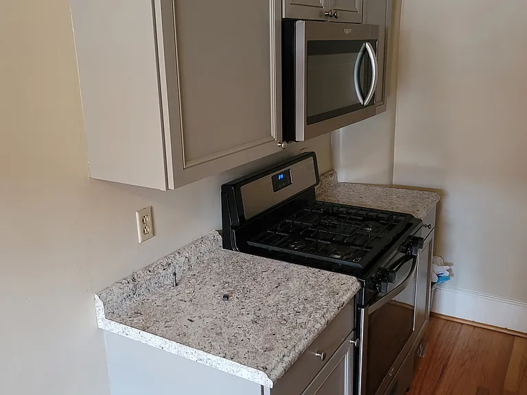 1316 Pickens St #1D — Photo 3