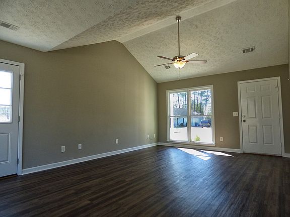 3rd image of 117 Lee Road 2067