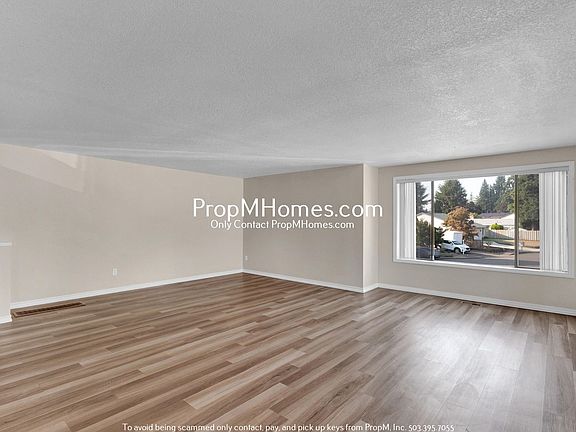 3rd image of 1358 SE 29th Ct