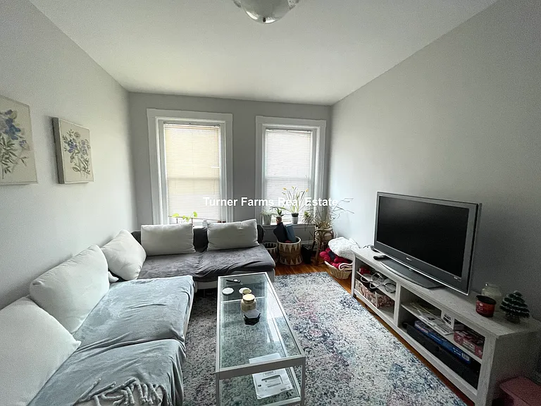 200 Harvard St #1A — Photo 13