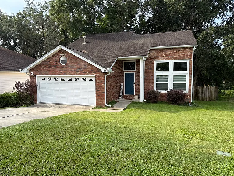2927 Tewkesbury Trce — Photo 16