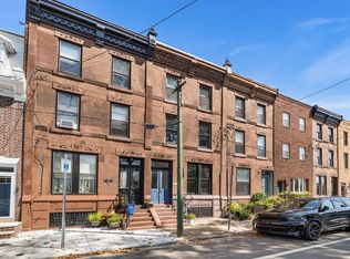 329 Tasker St, Philadelphia, PA 19148