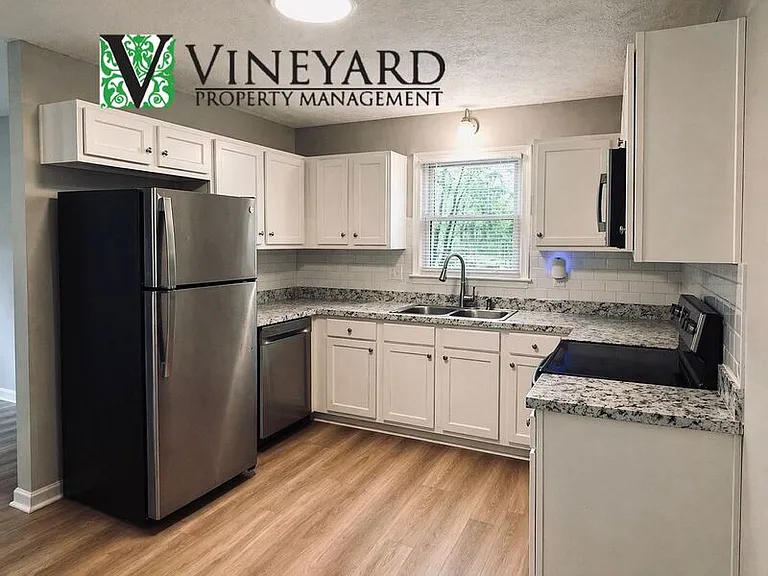 4311 E Paulding Dr #2 — Photo 8