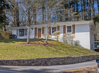 17 Clement Dr, Asheville, NC 28805