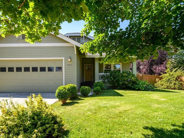 20651 Sierra Dr, Bend, OR 97701