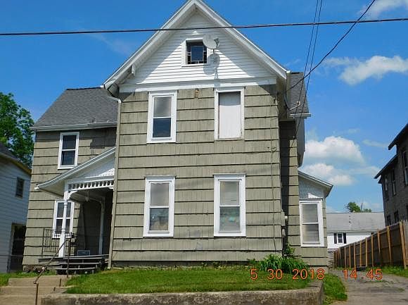 2nd image of 5 Burr Ave