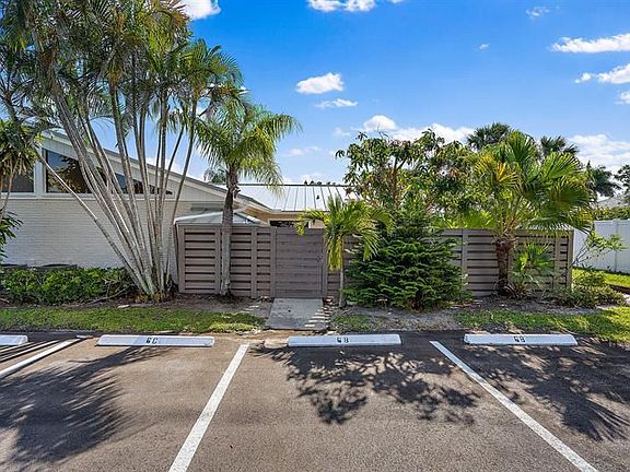 5th image of 1801 S Us Highway 1 APT 6C