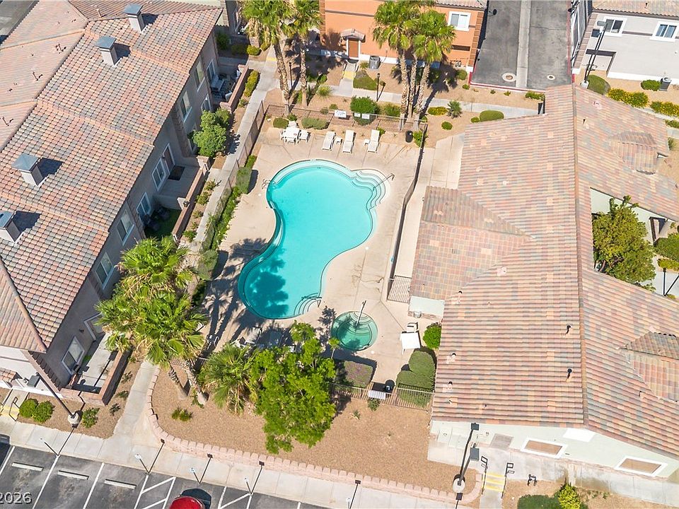 1st image of 10410 Gold Shadow Ave