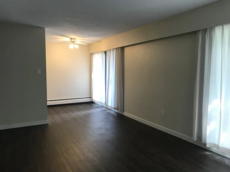 1745 W 12th Ave #310 — Photo 8