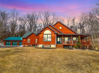 1872 River Rd, Mount Bethel, PA 18343