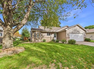 1083 98th Ave NE, Blaine, MN 55434