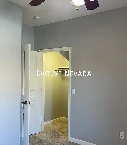 4900 Bougainvillea Cir — Photo 13