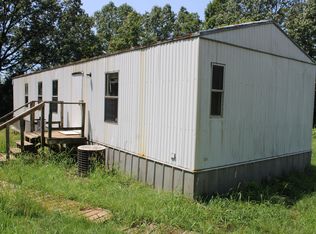 484 Burkhart Rd, Chadwick, MO 65629