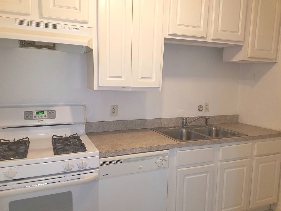 1st image of 1750 N Marywood Ave APT 310