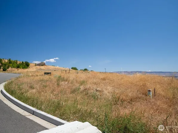 0 Lot 10 Ridgefield Way, Wenatchee, WA 98801