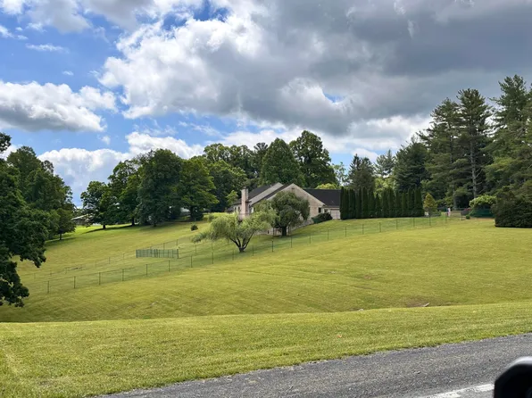 1850 Webster Rd, Summersville, WV 26651