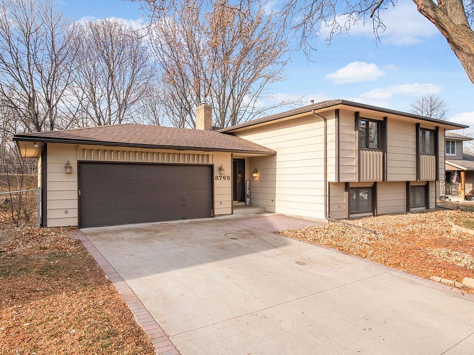 1st image of 3765 Cottonwood Ln N