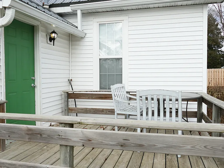 215 Wingate Rd — Photo 14