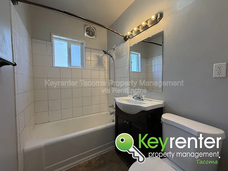 3201 N Mason Ave — Photo 5