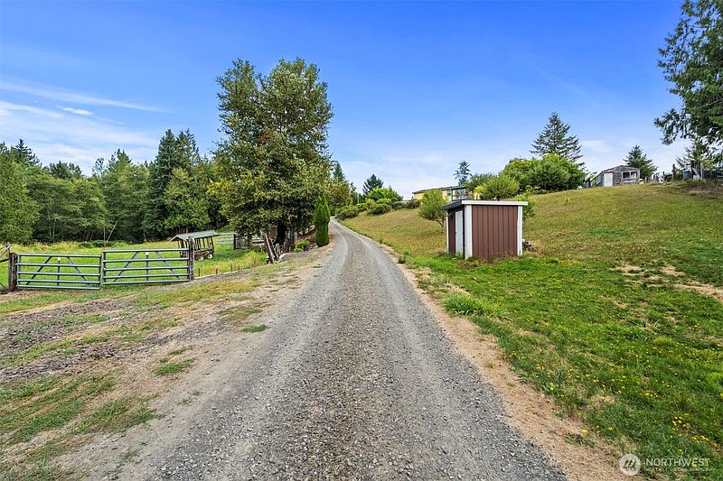 4th image of 886 21 Salmon Creek Road #21