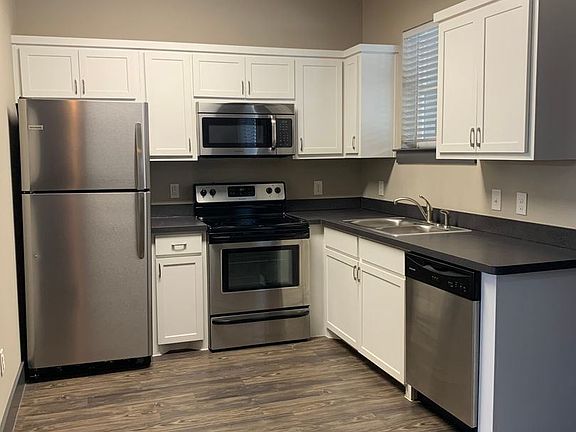 5th image of 903 Fannin St #7910152