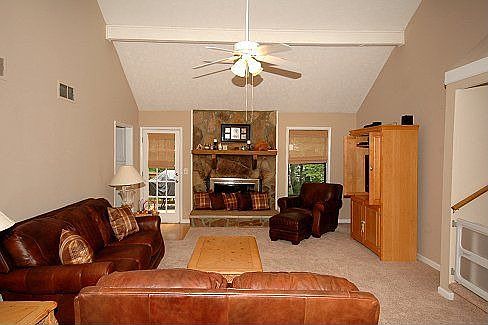 4th image of 2533 Trent Dr