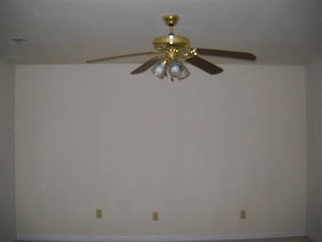 5th image of 2522 Century Oaks Ln