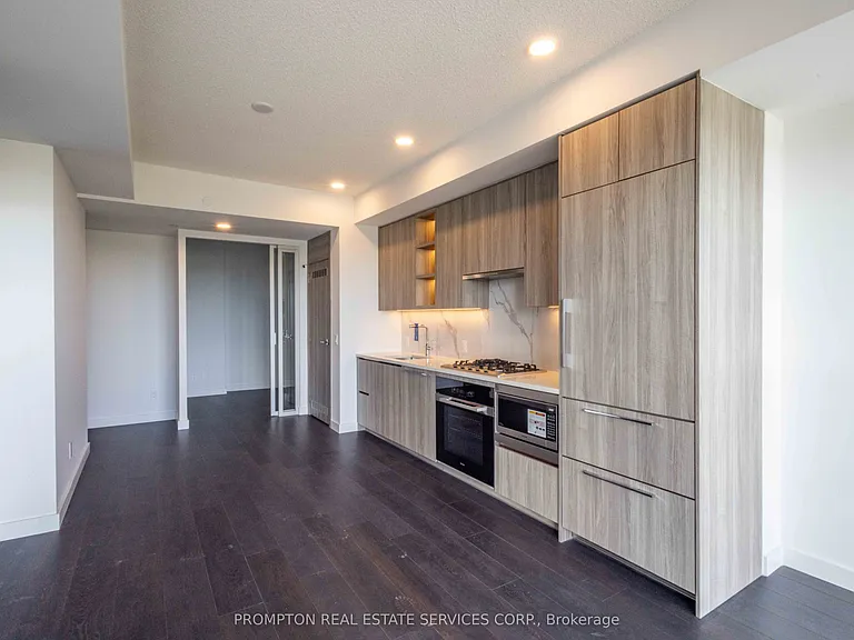 18 Esther Shiner Blvd #2805 — Photo 24