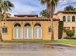 4857 Ponce De Leon Blvd #B, Coral Gables, FL 33146