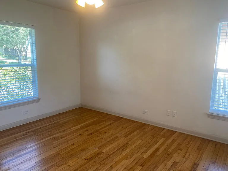 1204 Wiltshire Ave — Photo 7
