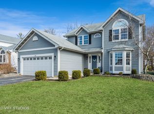 24 Westmoor Ct, Aurora, IL