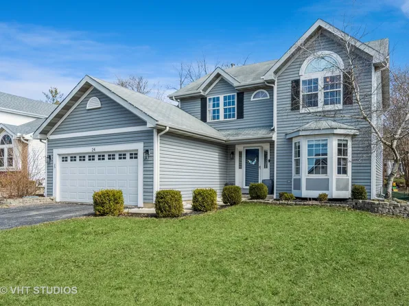 24 Westmoor Ct, Aurora, IL 60502