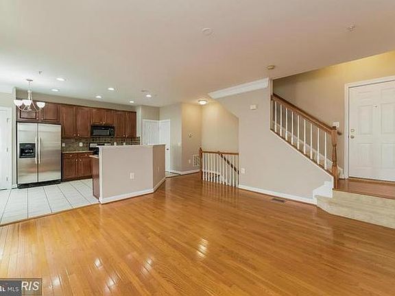 2nd image of 2462 Curie Ct #20