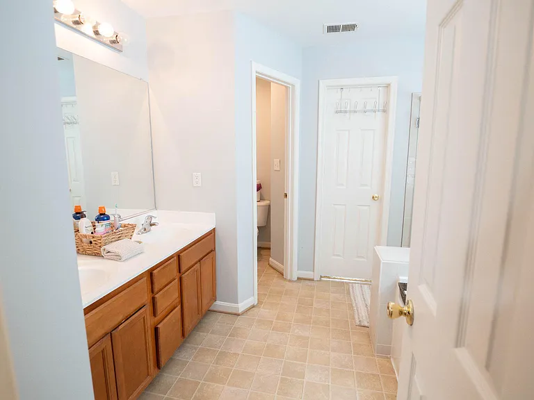 510 Teal Rd N — Photo 38