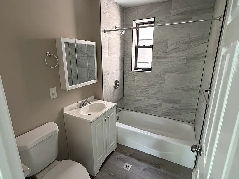 441 Mount Prospect Ave — Photo 6