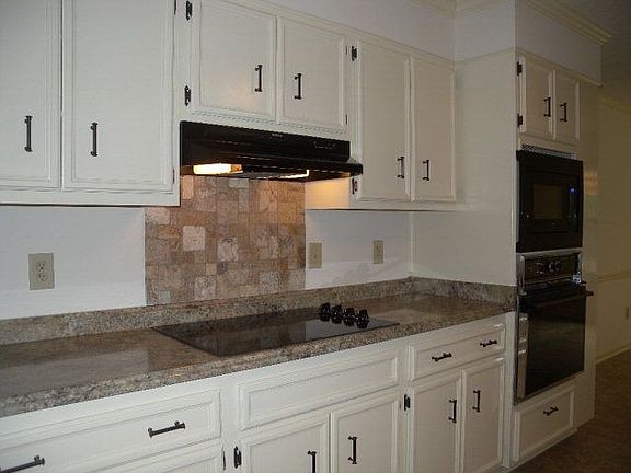 5th image of 4222 Wood Creek Ct