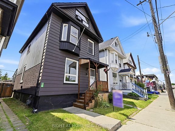 3rd image of 522 Cannon St E