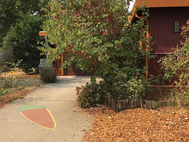 Front yard and driveway, M Street
