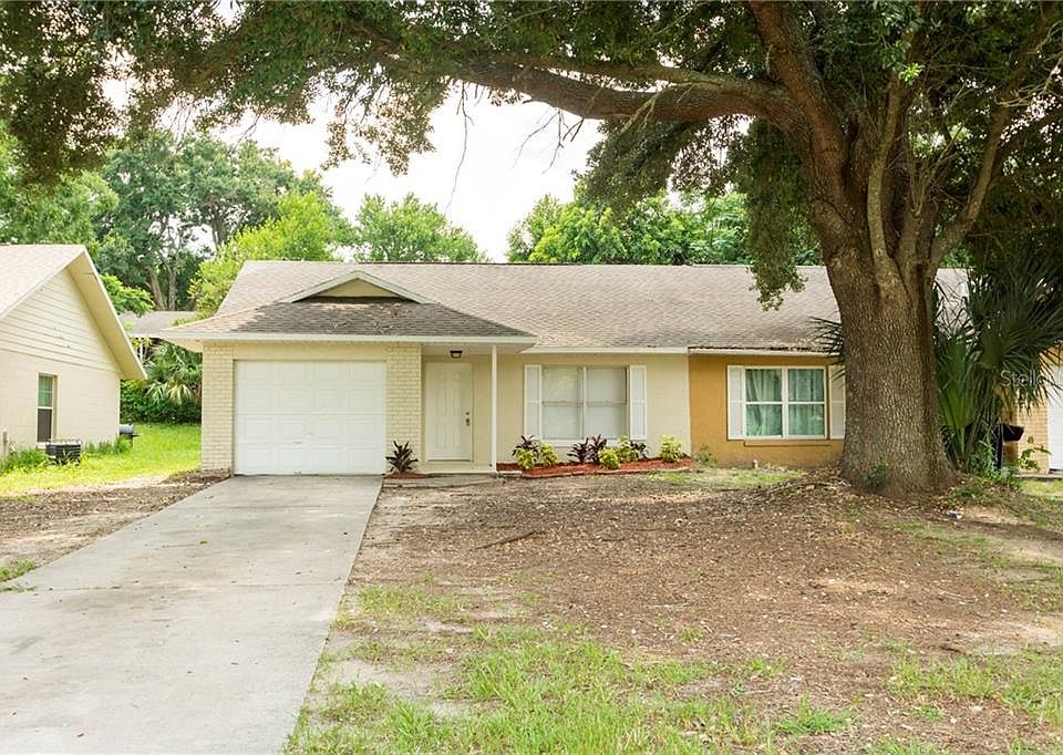 1st image of 7030 Blue Earth Ct