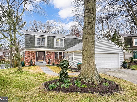 5th image of 12037 Stoneford Dr