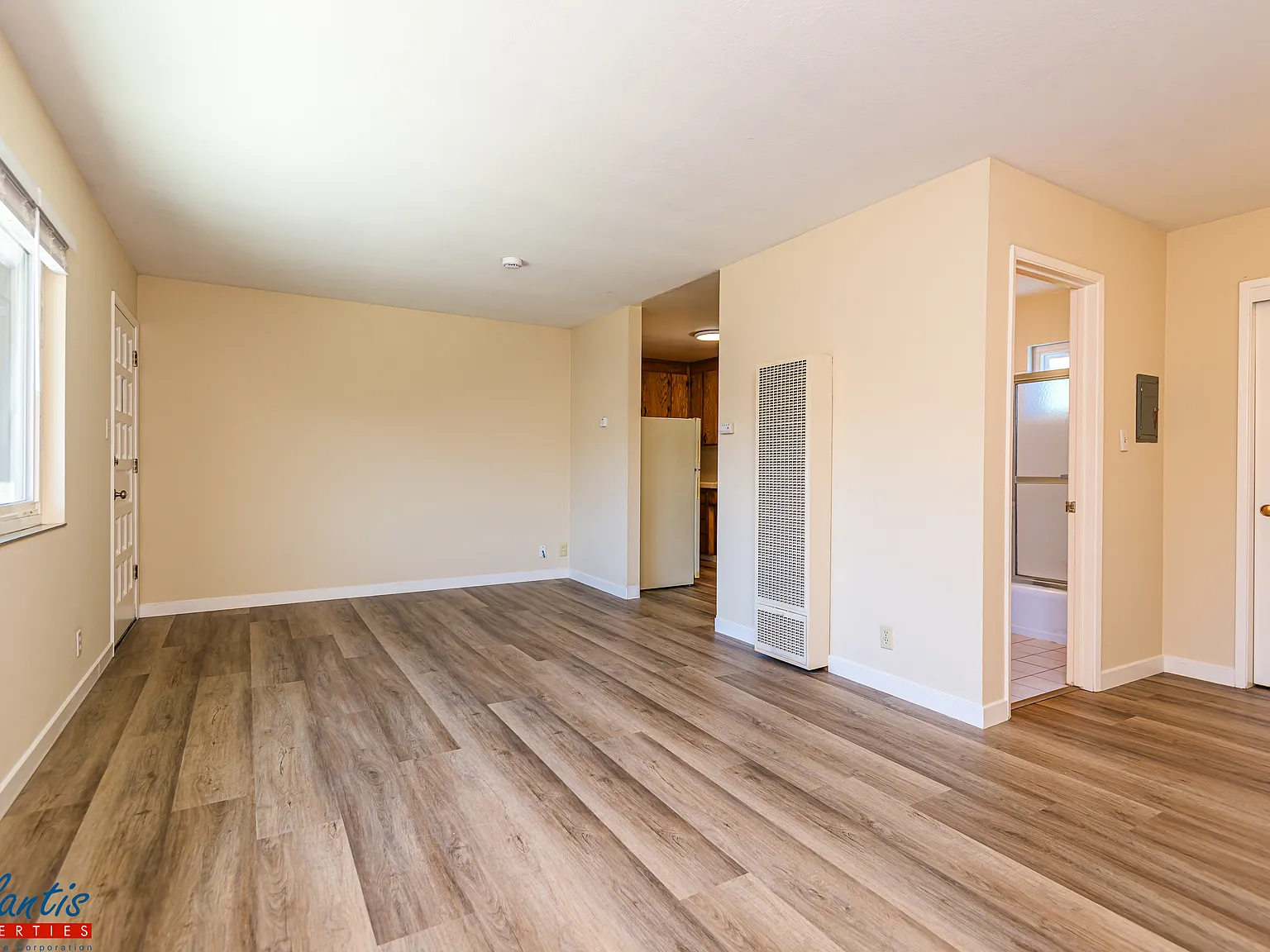 Studio, 440 sqft, $2,045 — Photo 3