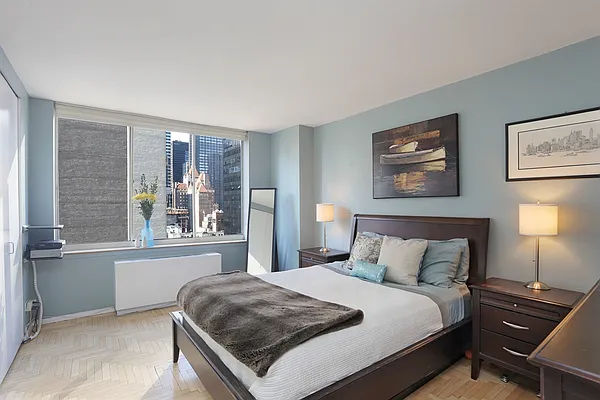 Sold by Corcoran | media 3