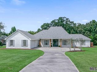 11963 Indigo Dr., Saint Francisville, LA 70775