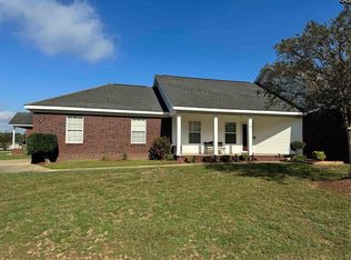 2240 Dartmouth Dr, Sumter, SC 29153