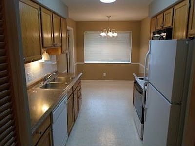 1st image of 8735 Delmar Blvd APT 2E