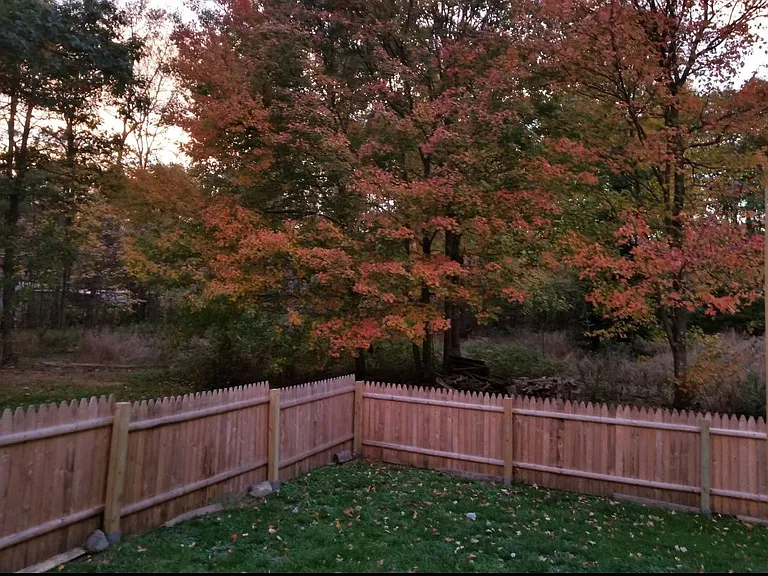 10 Willow Ln — Photo 3
