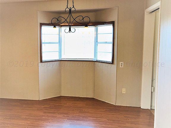 5th image of 2605 Rosewood Ln